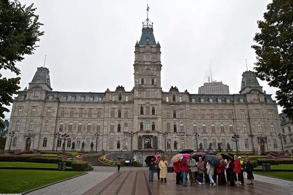 quebec council hall