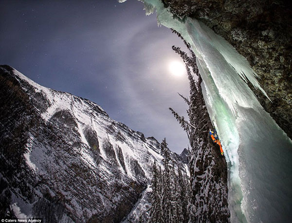 freeze waterfall 4