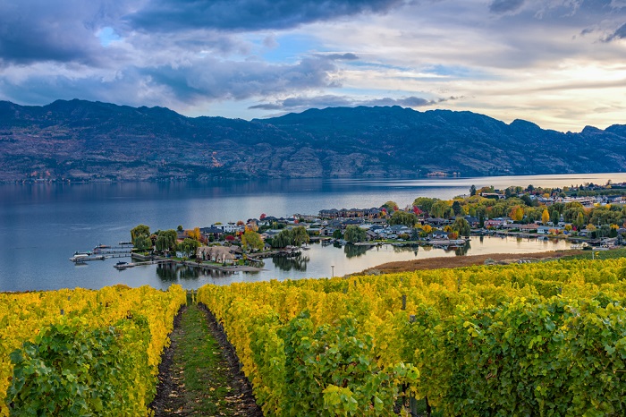 kelowna canada 8